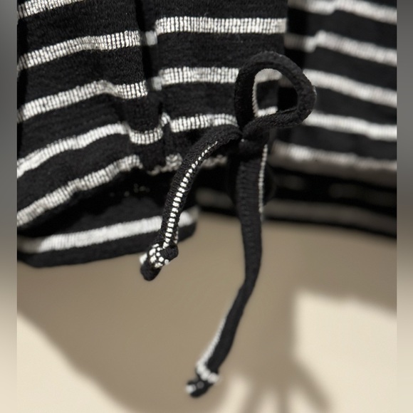 Forever 21 L Cropped Black & White Striped Sweater w/ Drawstring Waist - Picture 7 of 9